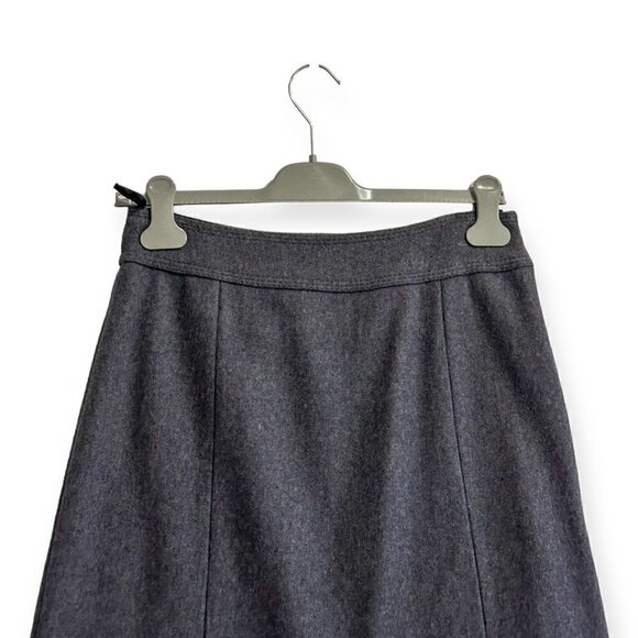 MIU‎ MIU Gray Wool Pleated Skirt, Size 44 Italy, Never worn new condition - Picture 4 of 14